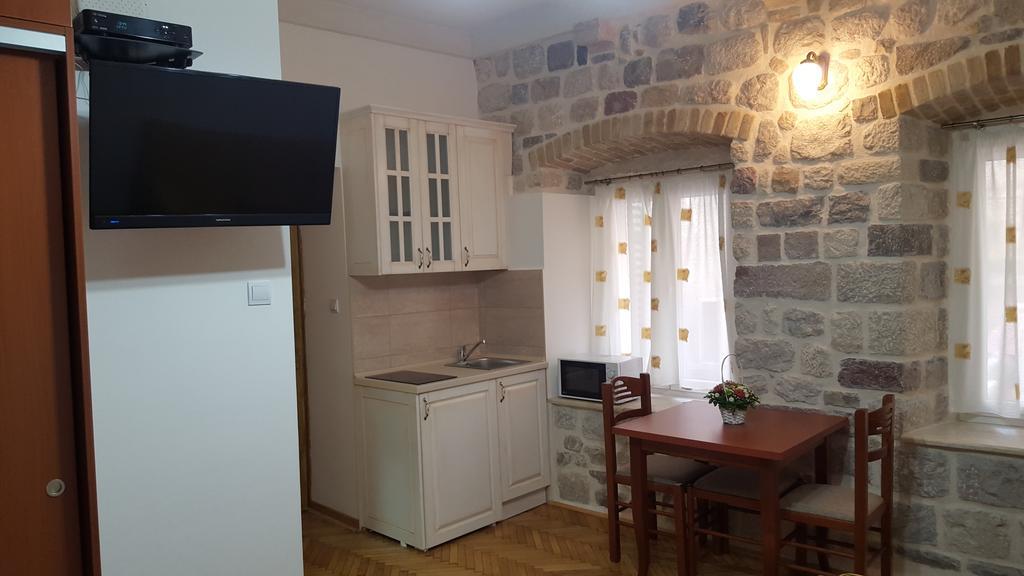 Apartments Popovic Kotor Exterior photo